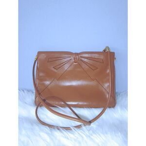 Ferragamo RARE 80s vintage bow pochette crossbody EUC
